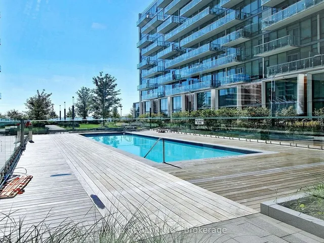 Additional property image - 39 Queens Quay Unit 940
