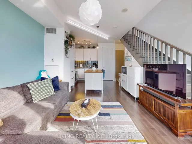 Additional property image - 39 Queens Quay Unit 940