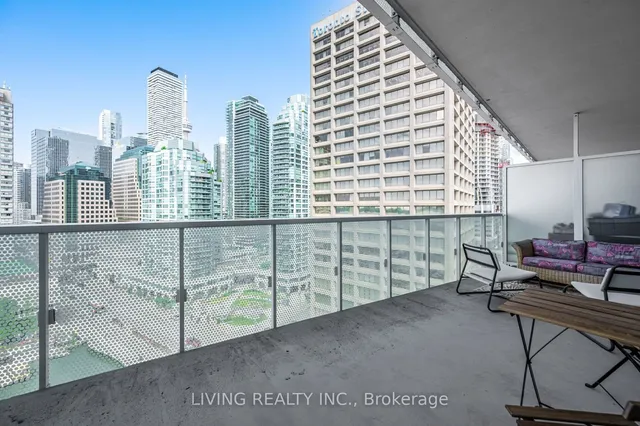 Additional property image - 15 Queens Quay Unit 1405