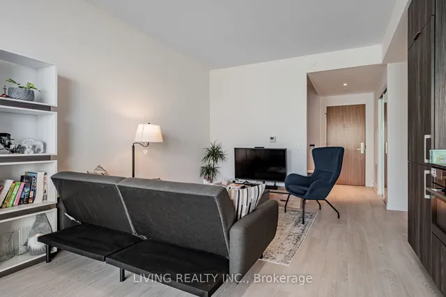 Additional property image - 15 Queens Quay Unit 1405