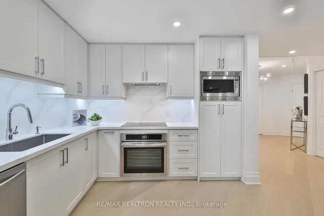 Additional property image - 342 Spadina Rd Unit 103