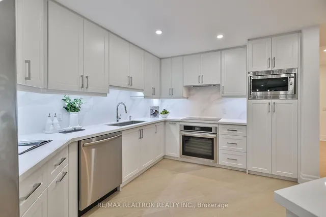 Additional property image - 342 Spadina Rd Unit 103