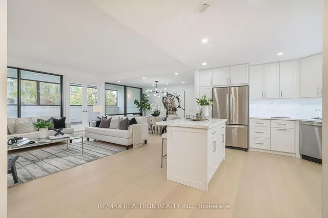 Additional property image - 342 Spadina Rd Unit 103
