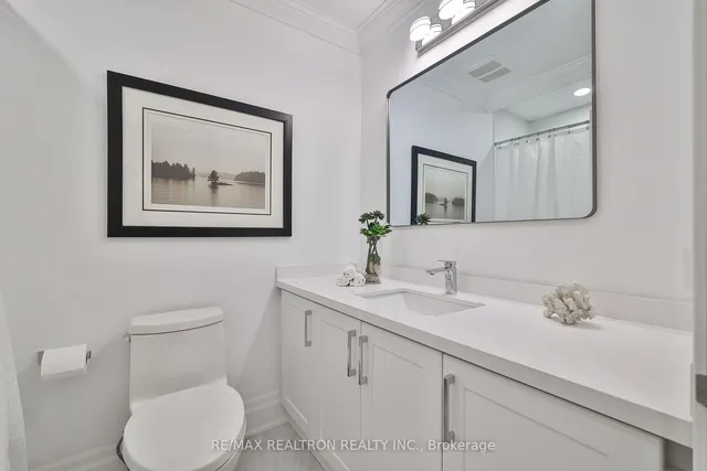 Additional property image - 342 Spadina Rd Unit 103
