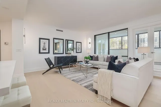 Additional property image - 342 Spadina Rd Unit 103