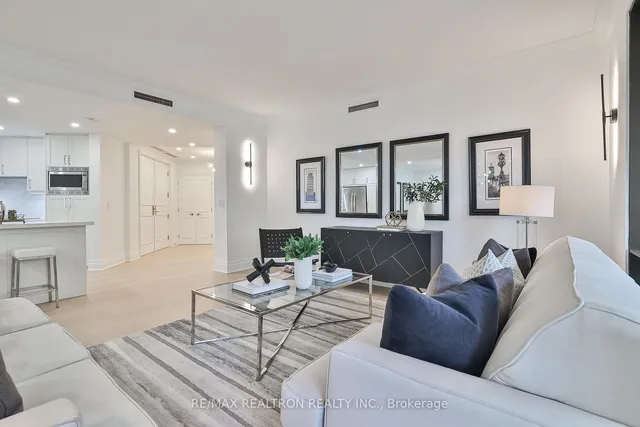 Additional property image - 342 Spadina Rd Unit 103