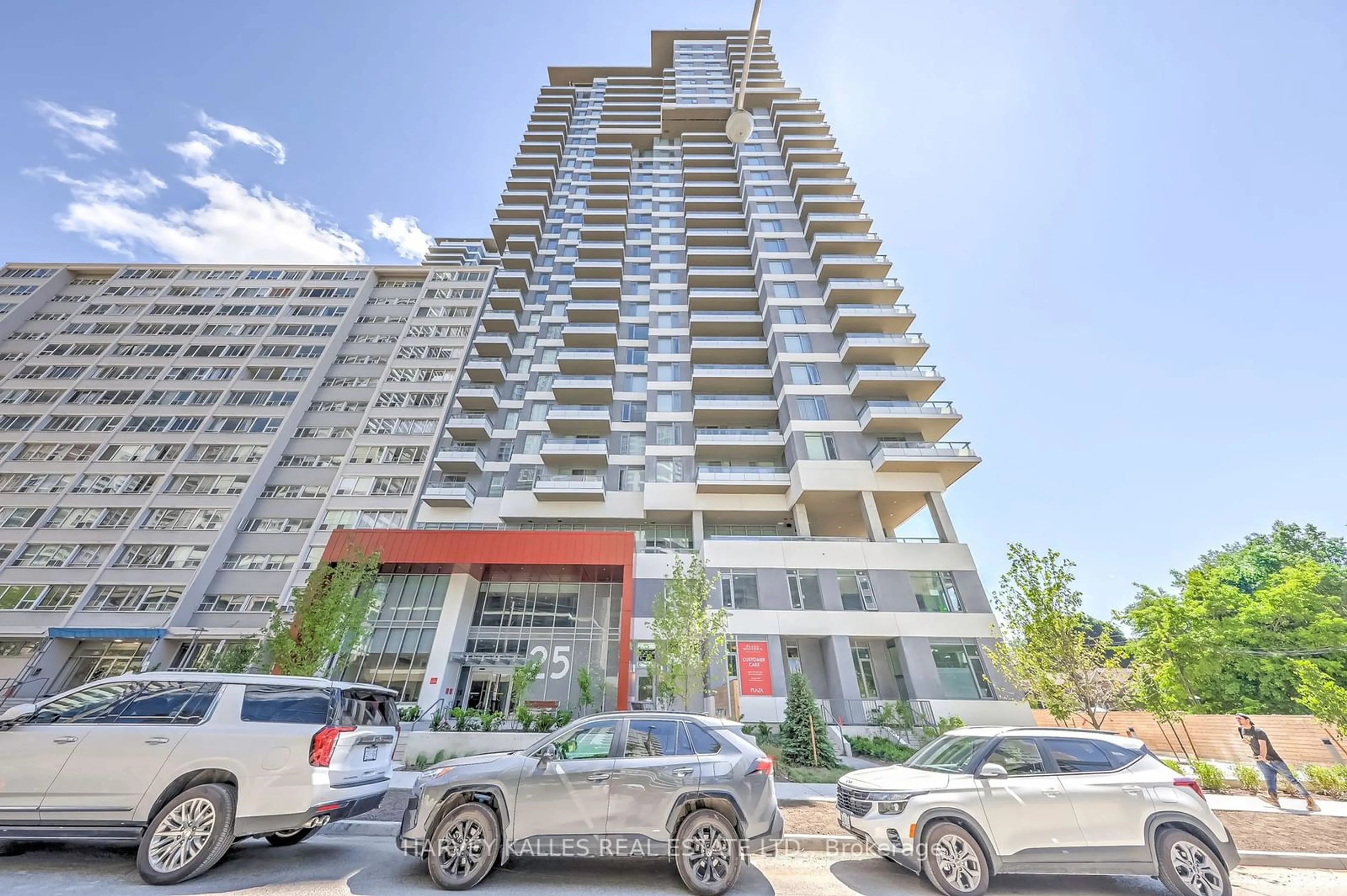 A pic from exterior of the house or condo, the street view for 25 Holly St #2504, Toronto Ontario M4S 0E3