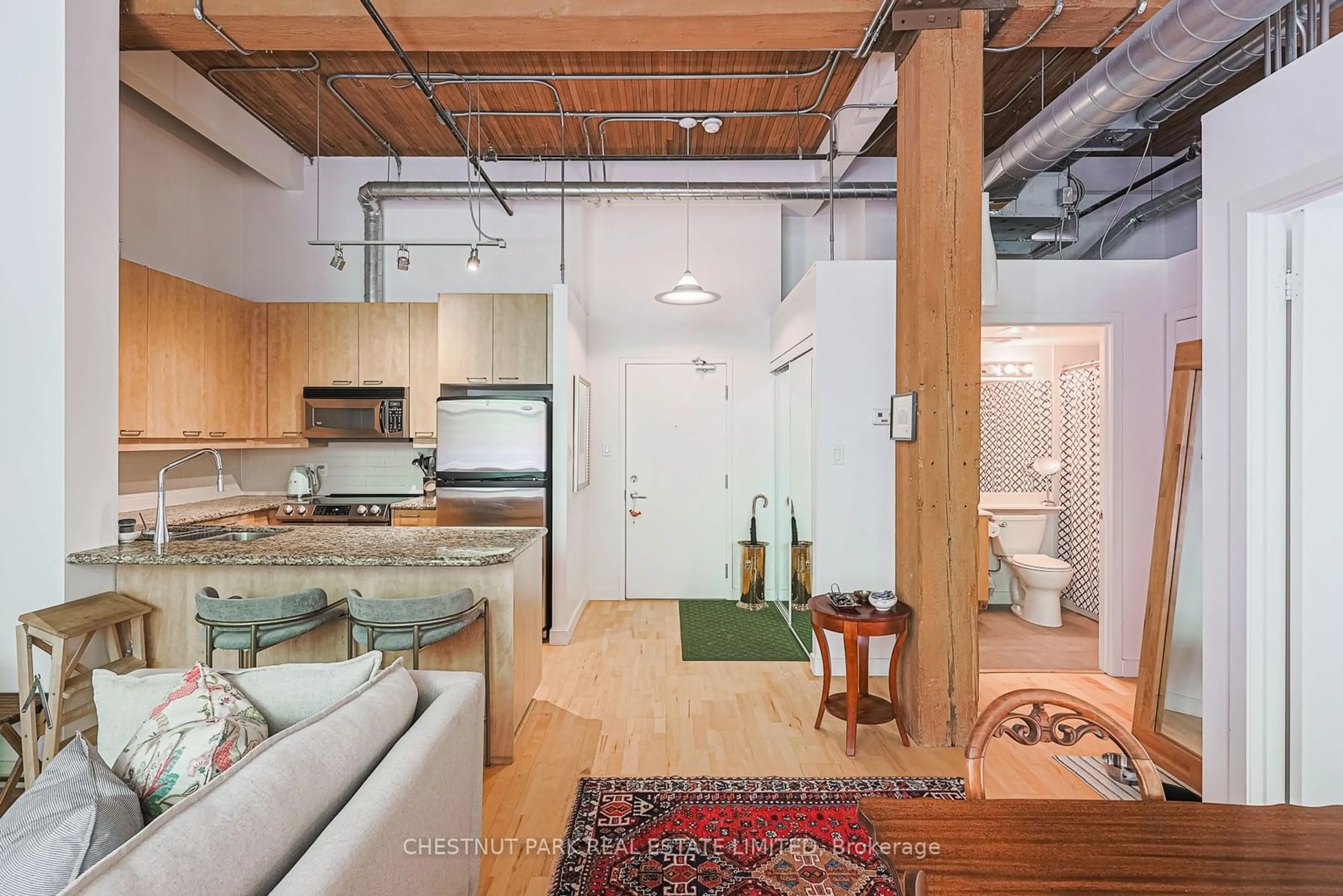 Other indoor space, wood floors for 955 Queen St #227, Toronto Ontario M6J 3X5