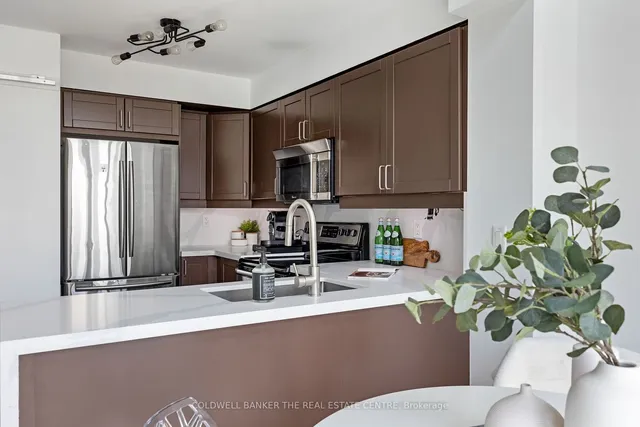 Additional property image - 77 Lombard St Unit 712