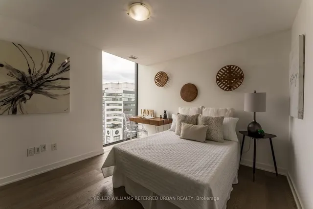 Additional property image - 629 King St Unit Ph1408