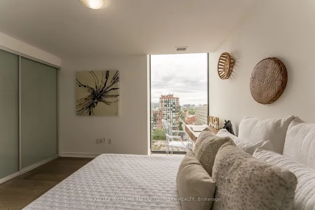 Additional property image - 629 King St Unit Ph1408