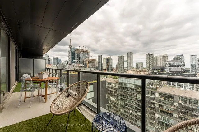Additional property image - 629 King St Unit Ph1408
