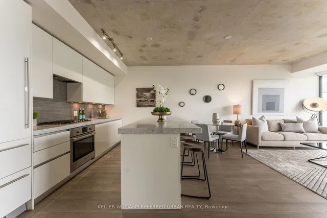 Additional property image - 629 King St Unit Ph1408