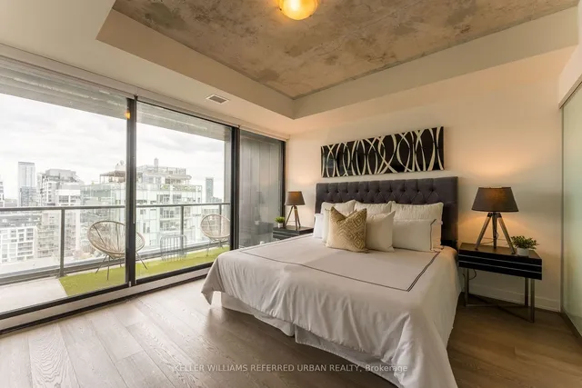 Additional property image - 629 King St Unit Ph1408