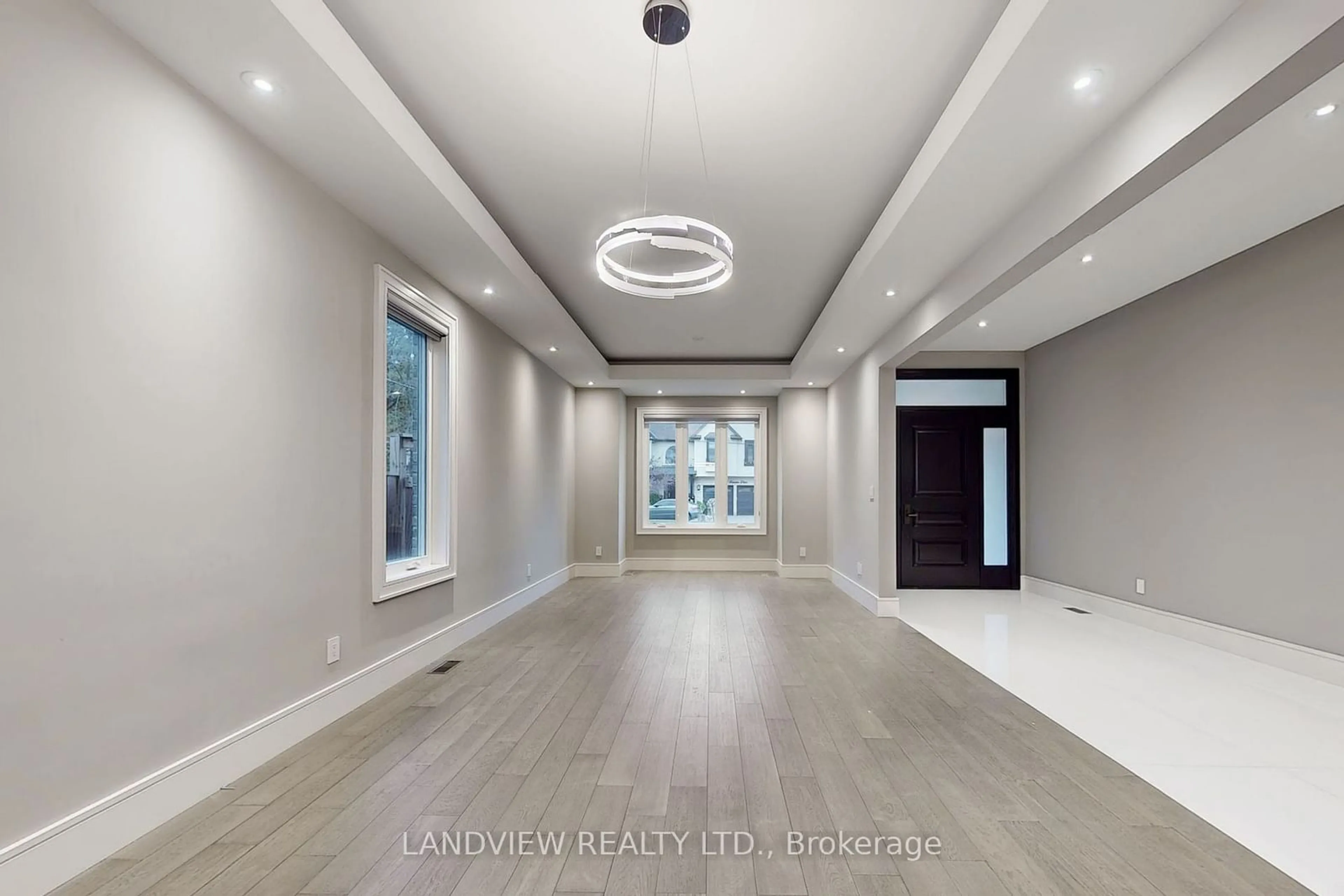 Indoor entryway, wood floors for 38 Lorraine Dr, Toronto Ontario M2N 2E5