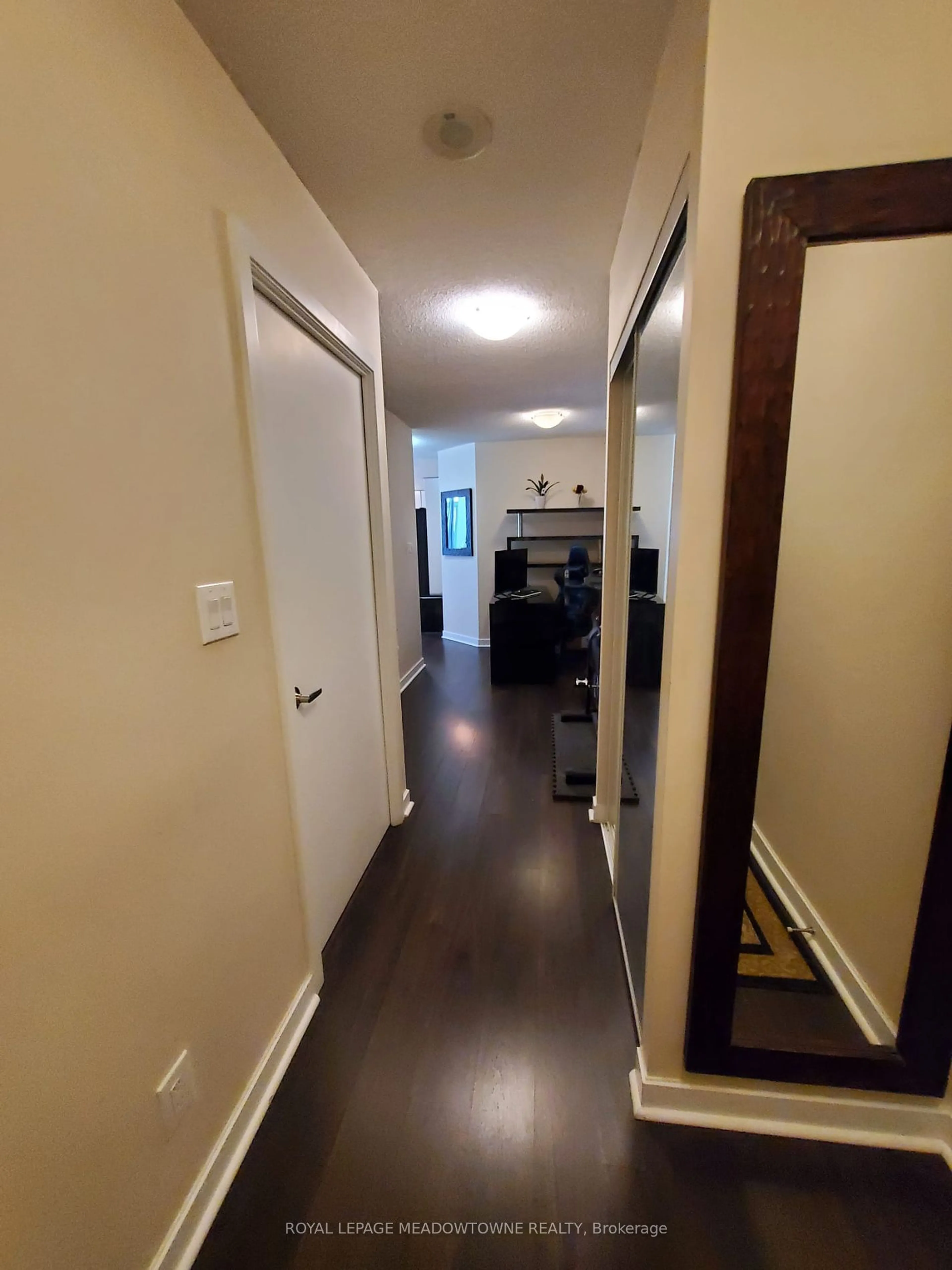 A pic of a room, wood floors for 33 Bay St #1203, Toronto Ontario M5J 2Z3