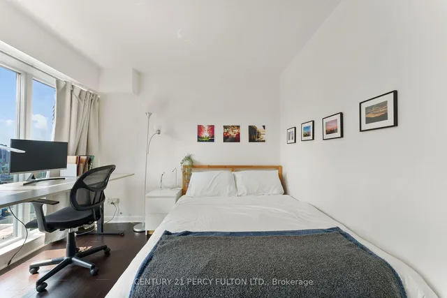 Additional property image - 210 Victoria St Unit 2411