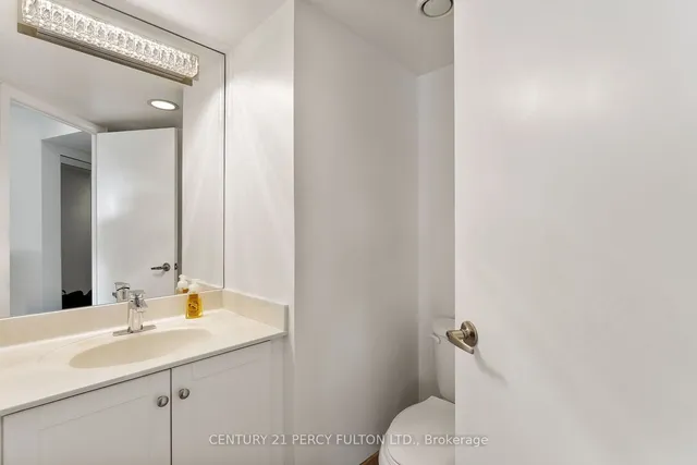 Additional property image - 210 Victoria St Unit 2411
