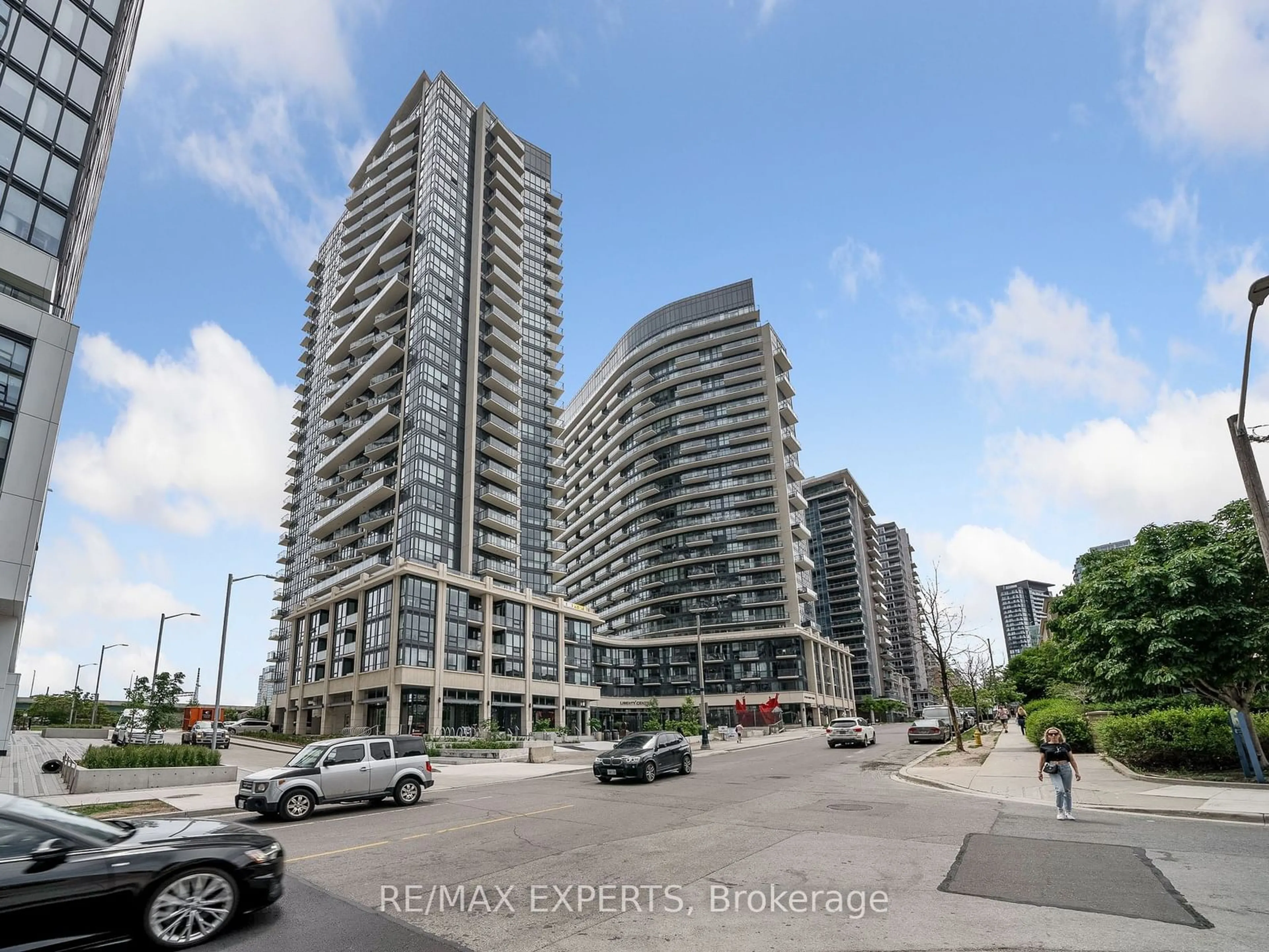 A pic from exterior of the house or condo, the street view for 51 East Liberty St #2207, Toronto Ontario M6K 3P8