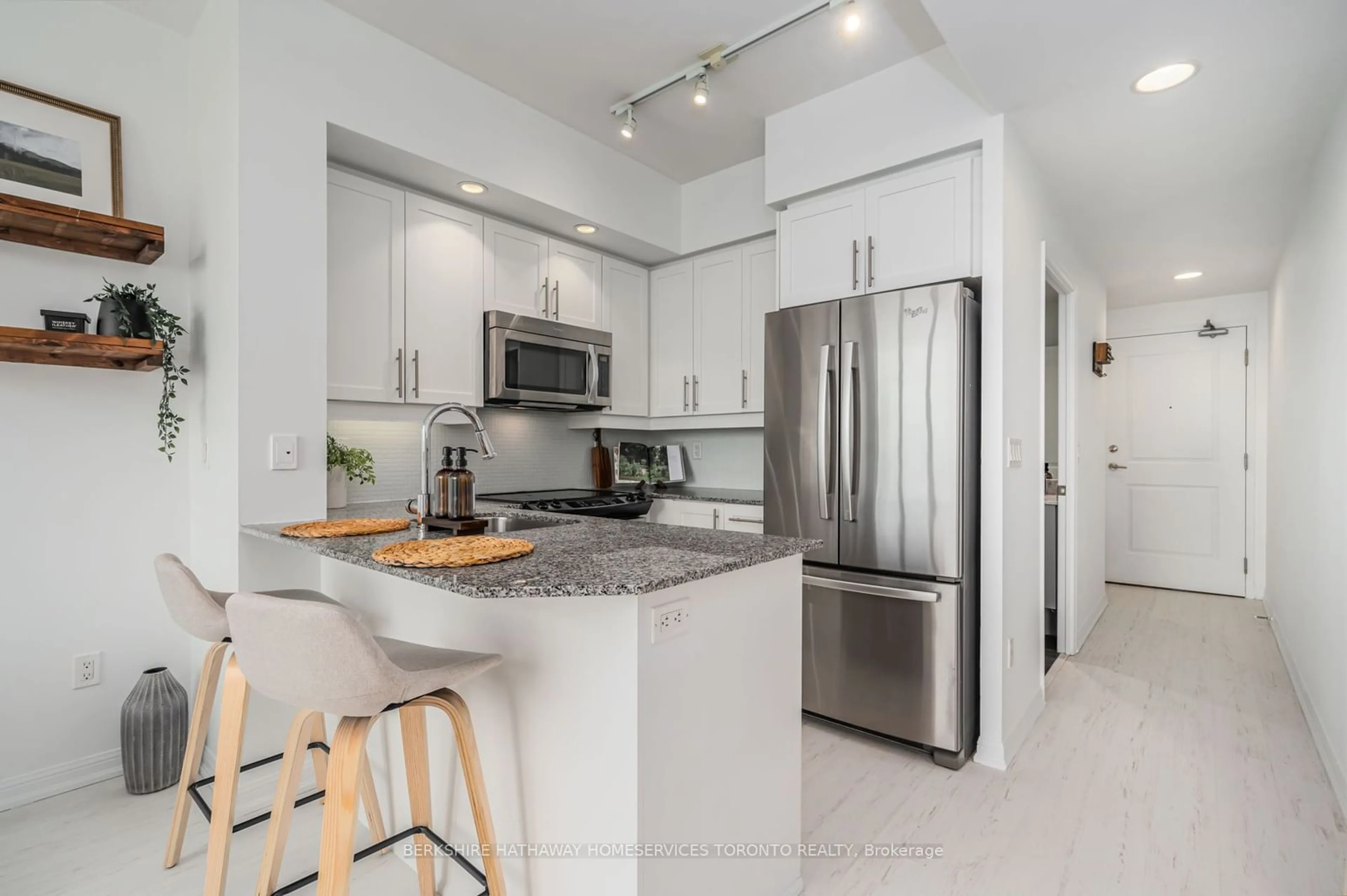 Open concept kitchen for 85 East Liberty St #1703, Toronto Ontario M6K 3R4