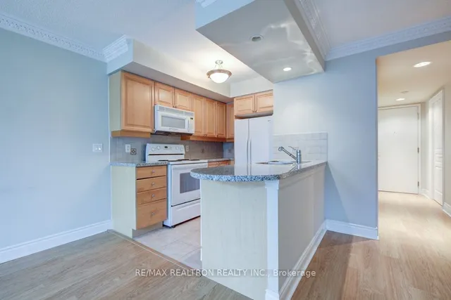 Additional property image - 10 Northtown Way Unit 410