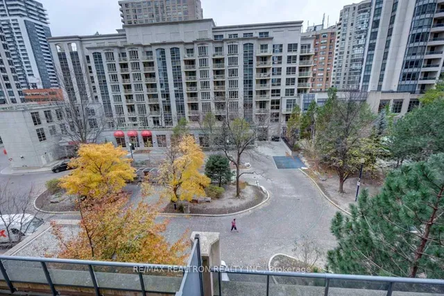 Additional property image - 10 Northtown Way Unit 410
