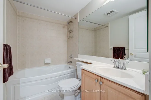 Additional property image - 10 Northtown Way Unit 410