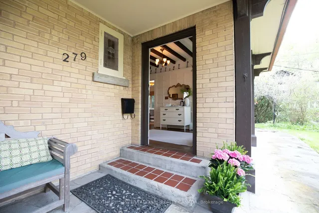 Additional property image - 279 Blythwood Rd