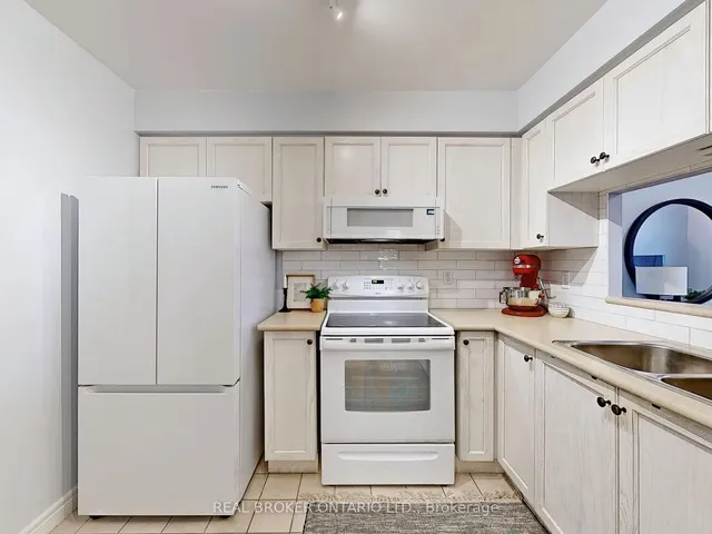 Additional property image - 1700 Eglinton Ave Unit 917