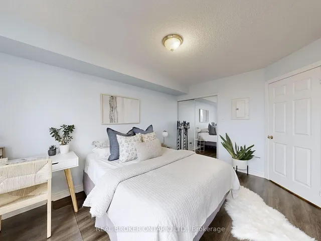 Additional property image - 1700 Eglinton Ave Unit 917