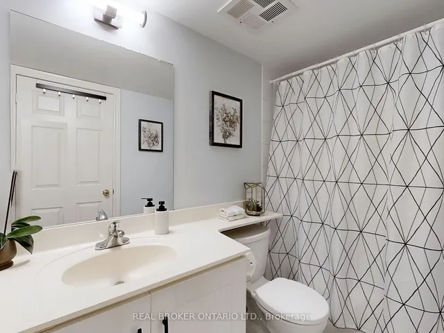 Additional property image - 1700 Eglinton Ave Unit 917