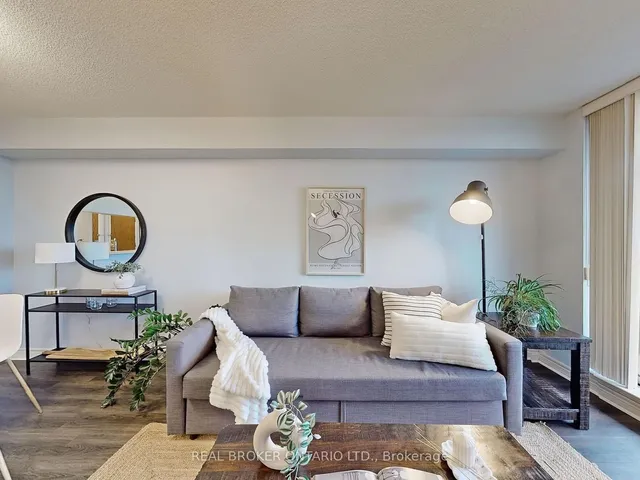 Additional property image - 1700 Eglinton Ave Unit 917