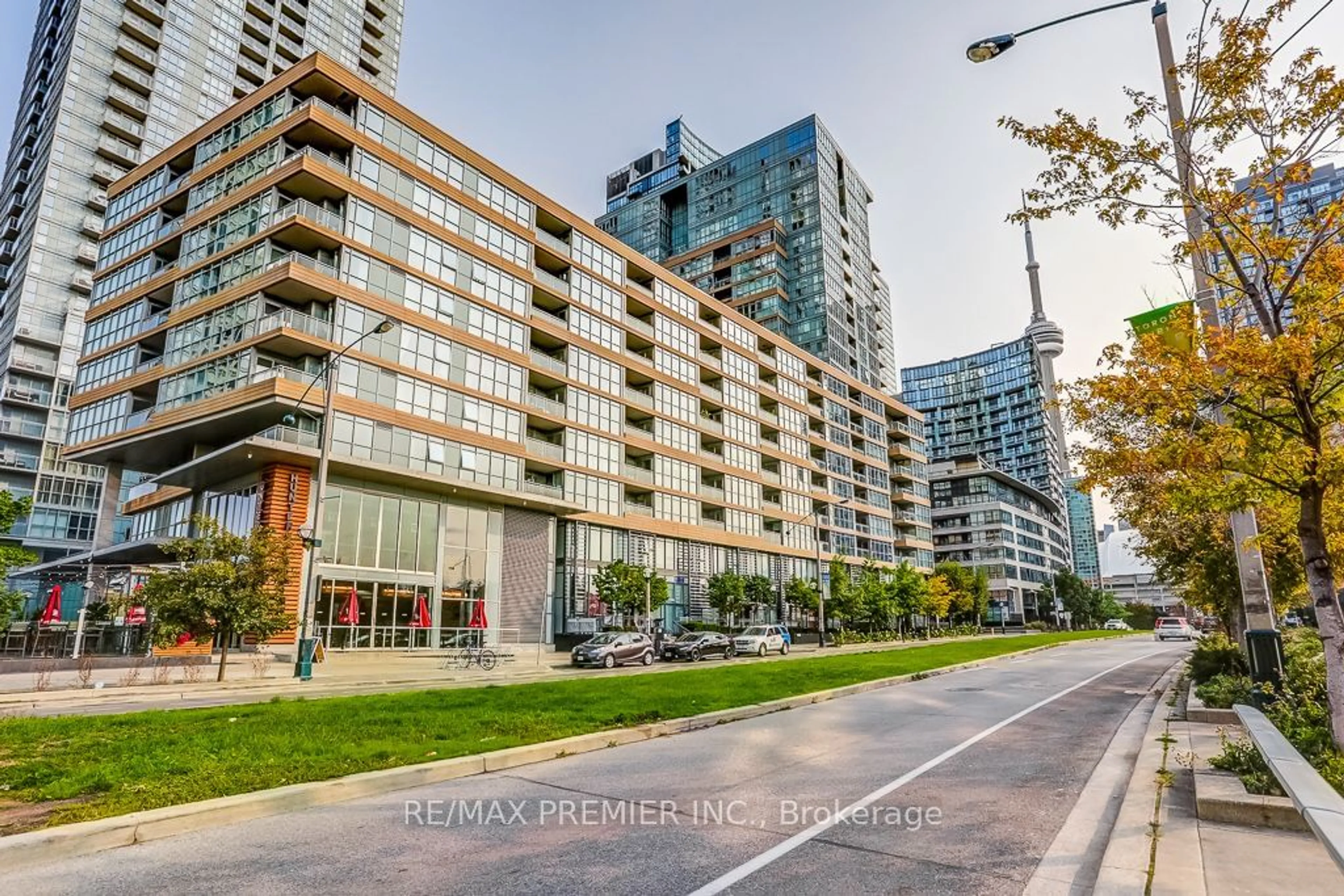 A pic from exterior of the house or condo, the street view for 10 Capreol Crt #301, Toronto Ontario M5V 4B3