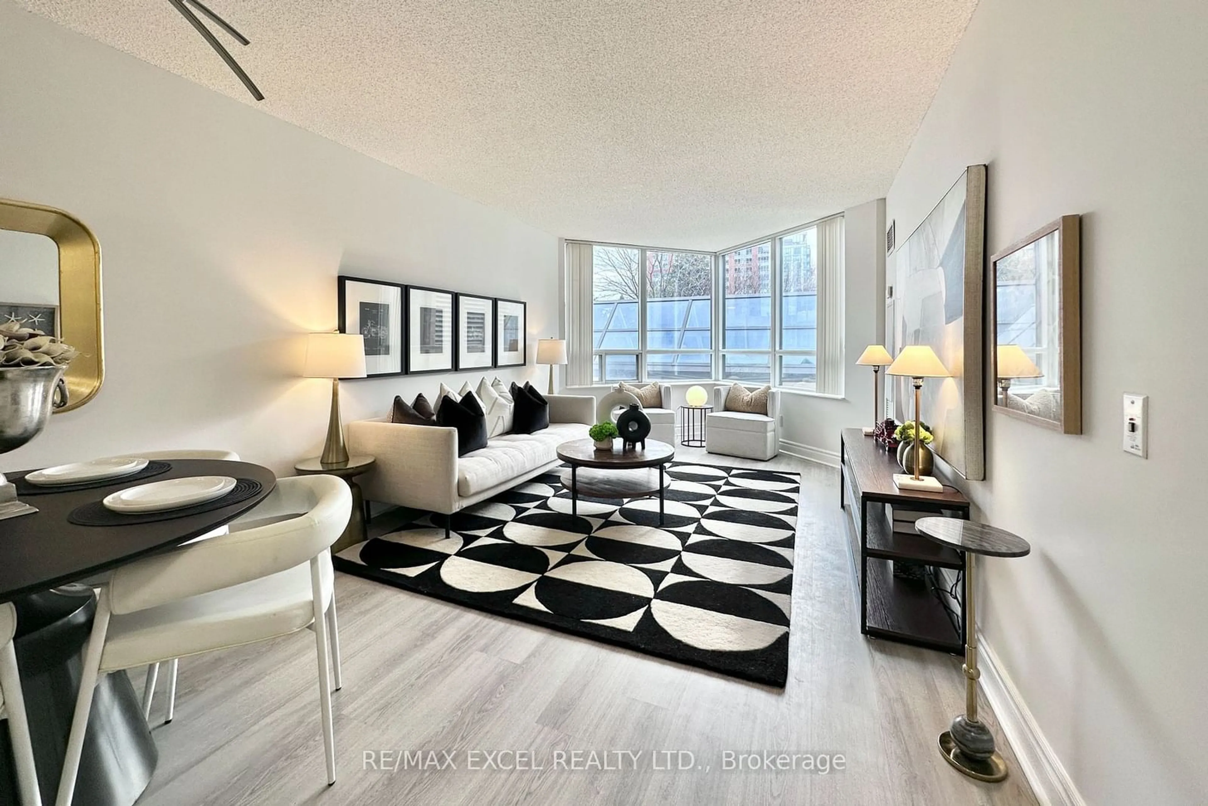 Living room, carpet floors for 5 Northtown Way #317, Toronto Ontario M2N 7A1