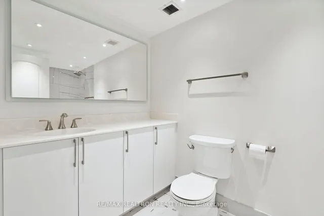Additional property image - 449 Walmer Rd Unit 401