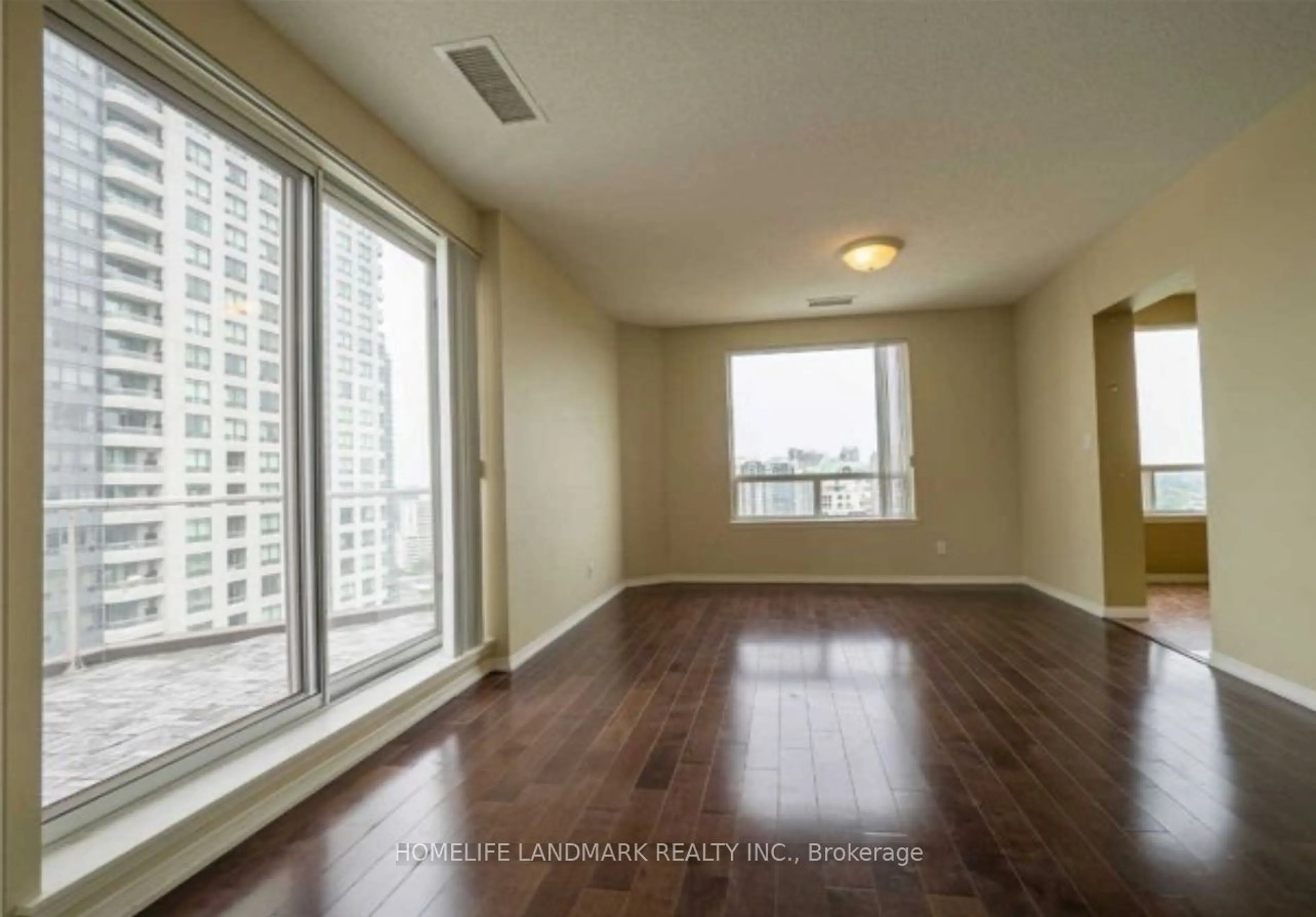 A pic of a room, wood floors for 18 Hillcrest Ave #Ph110, Toronto Ontario M2N 6T5