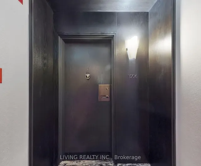Additional property image - 62 Wellesley St Unit 1206