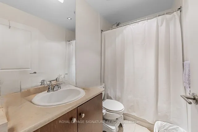 Additional property image - 18 Yorkville Ave Unit 508
