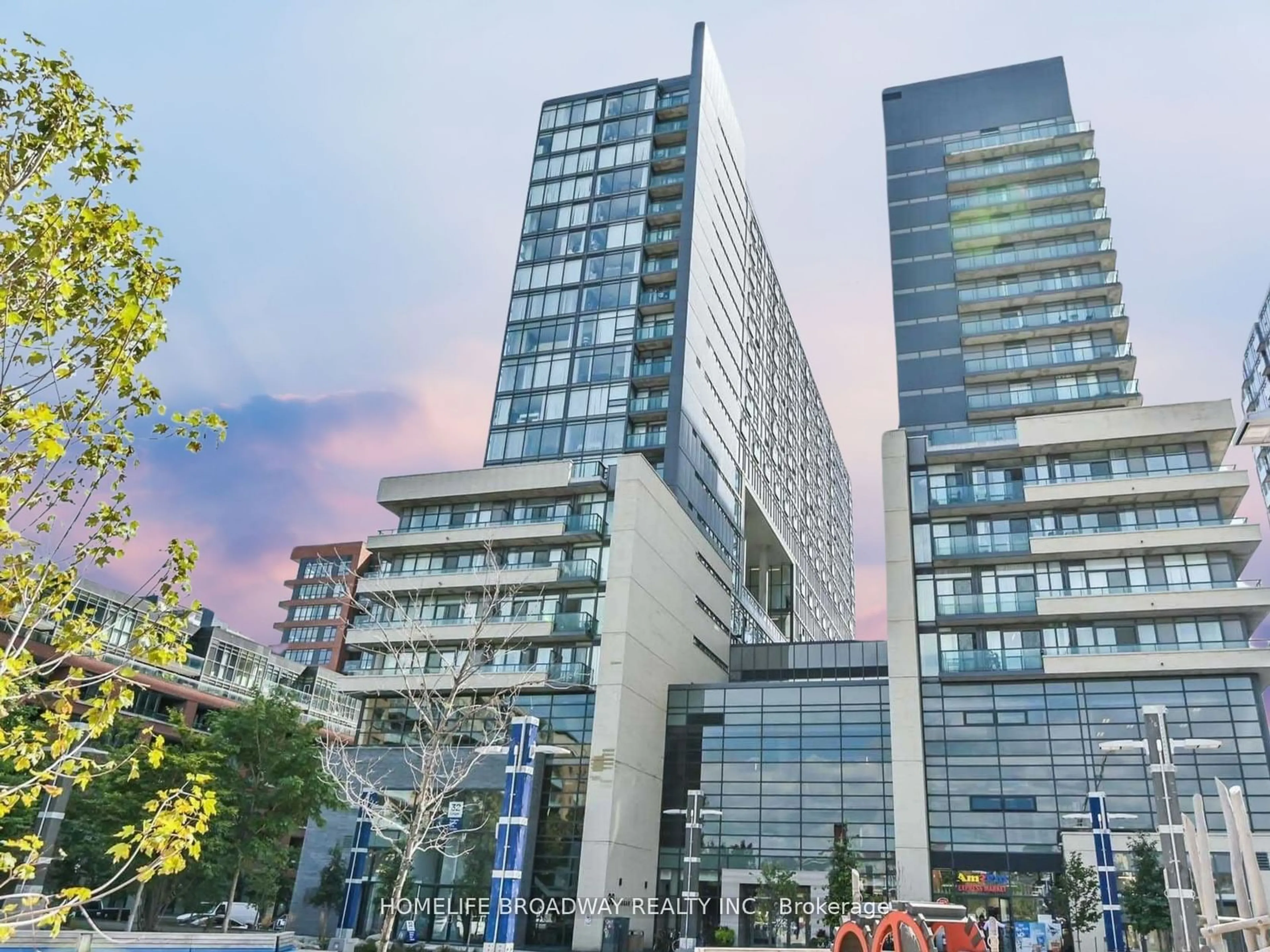 A pic from exterior of the house or condo, the view of city buildings for 36 Lisgar St #1506W, Toronto Ontario M6J 3G2