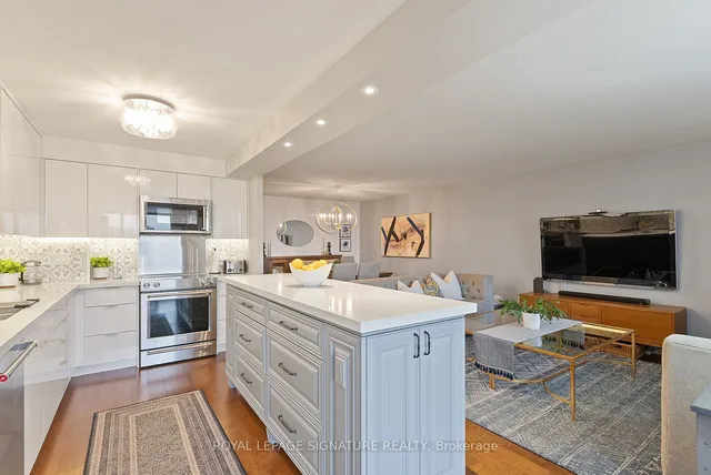 Additional property image - 5 Kenneth Ave Unit 1008