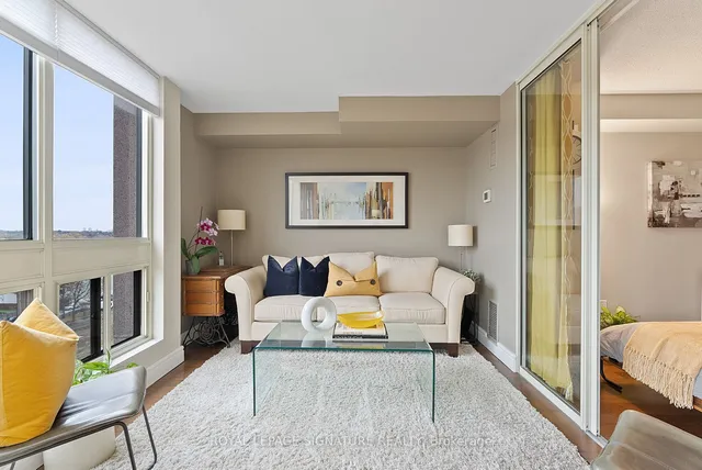 Additional property image - 5 Kenneth Ave Unit 1008