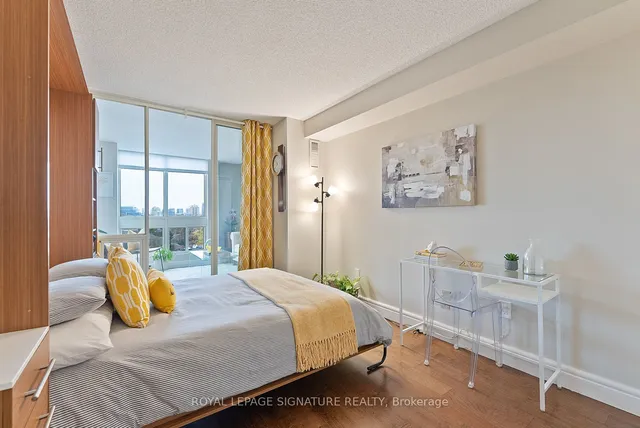 Additional property image - 5 Kenneth Ave Unit 1008