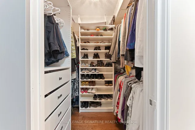 Additional property image - 5 Kenneth Ave Unit 1008