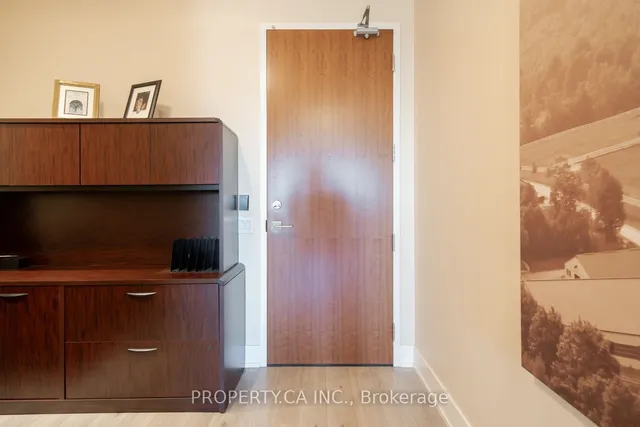 Additional property image - 111 St Clair Ave Unit 1728