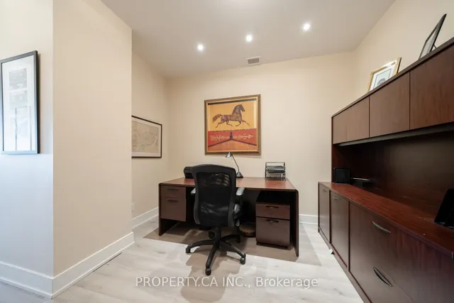 Additional property image - 111 St Clair Ave Unit 1728