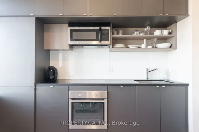 Additional property image - 111 St Clair Ave Unit 1728