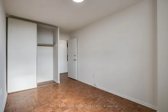 Additional property image - 260 Seneca Hill Dr Unit 1705