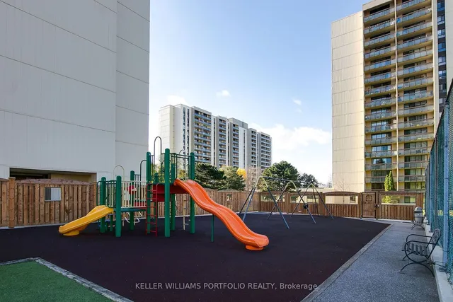 Additional property image - 260 Seneca Hill Dr Unit 1705