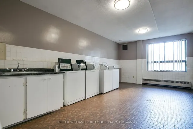 Additional property image - 260 Seneca Hill Dr Unit 1705