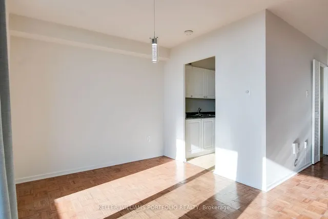 Additional property image - 260 Seneca Hill Dr Unit 1705